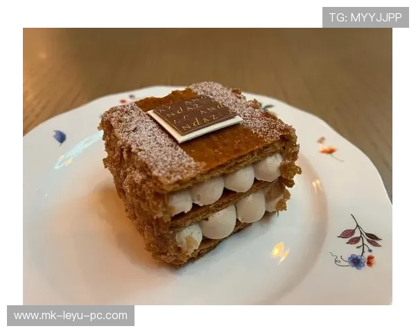 唐佳豪这日常到底咋过的？赛场外一顿爱喝的下午茶比我一周工资还贵！