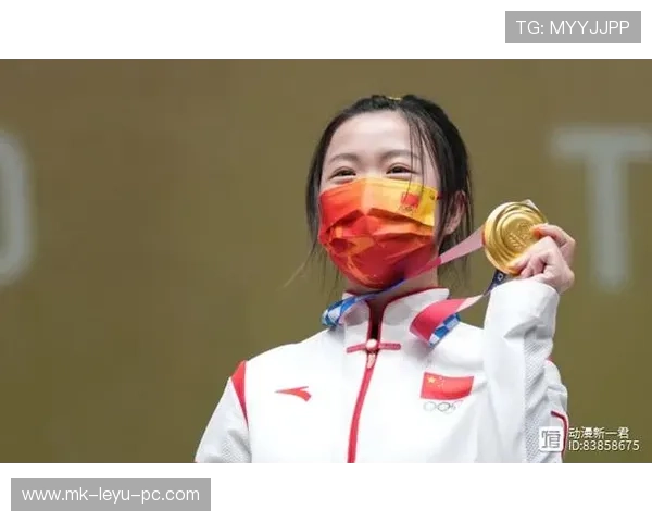 杨倩家的冰箱里塞满冠军奖牌，连饮料都没地儿放