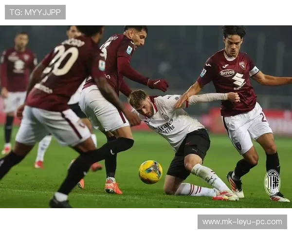 米兰争四压力持续加剧，对赛季走势产生显著制约